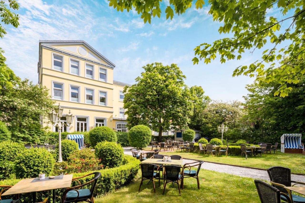 Parkhotel Wangerooge Buitenkant foto